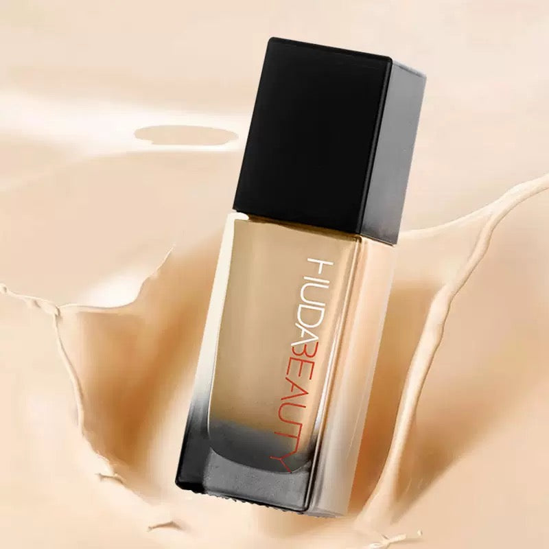 HUDA BEAUTY Matte Foundation #100B